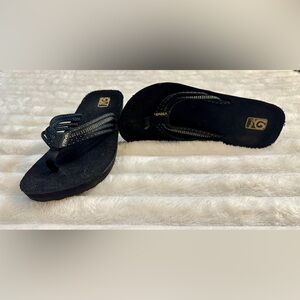 Teva Mush aadapto Wedge Black Flip-Flop Sandals with Textured Straps Size 8